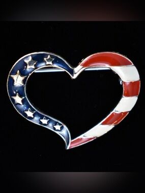 Avon Pin Heart American Flag Patriotic